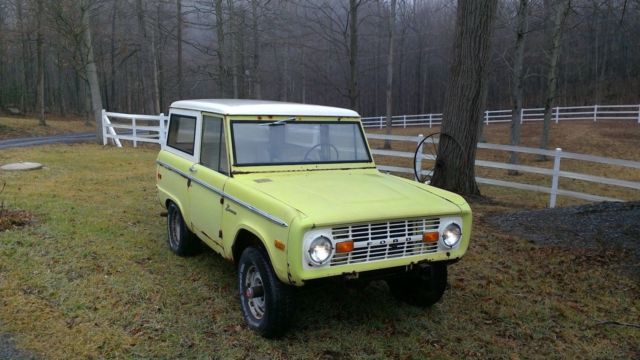 1973 Ford Bronco Wagon