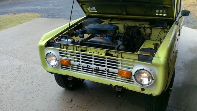 1973 Ford Bronco Wagon