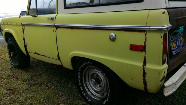 1973 Ford Bronco Wagon