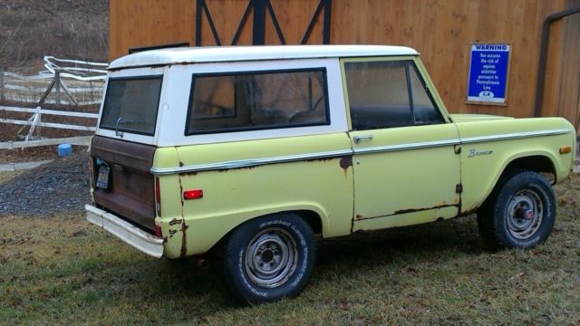 1973 Ford Bronco Wagon
