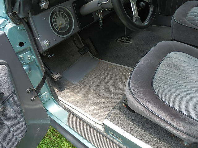 1973 Blue Ford Bronco SUV