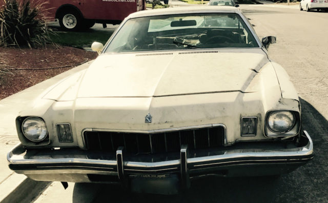 1973 Cream Buick Regal Coupe