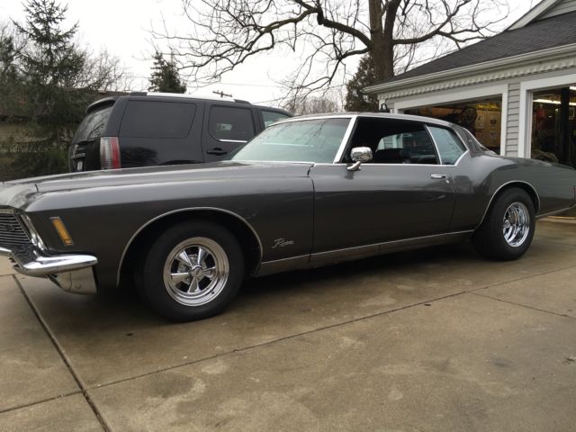 1973 Gray Buick Riviera