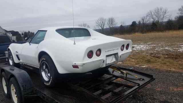 1973 White Chevrolet Corvette