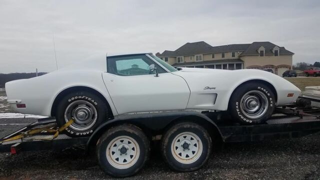 1973 White Chevrolet Corvette