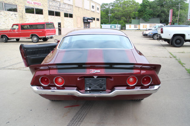 1973 Burgundy Chevrolet Camaro coupe