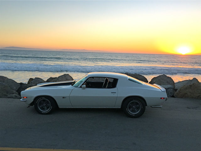 1973 White Chevrolet Camaro Coupe