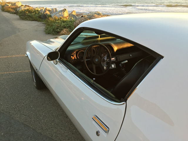 1973 White Chevrolet Camaro Coupe