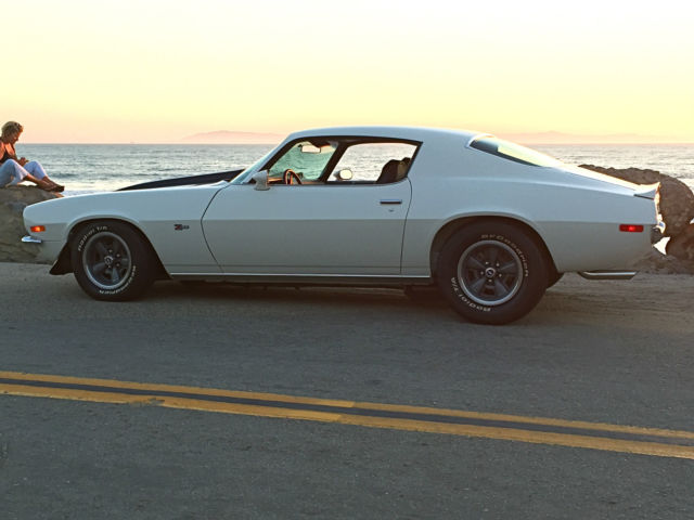 1973 White Chevrolet Camaro Coupe