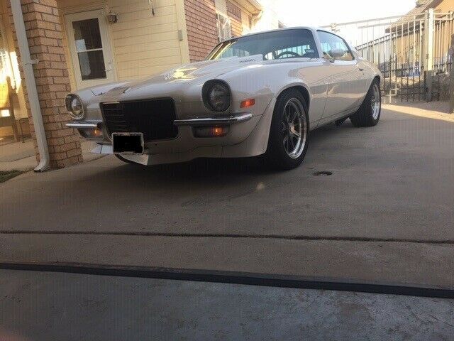 1973 Escalade White Chevrolet Camaro Coupe