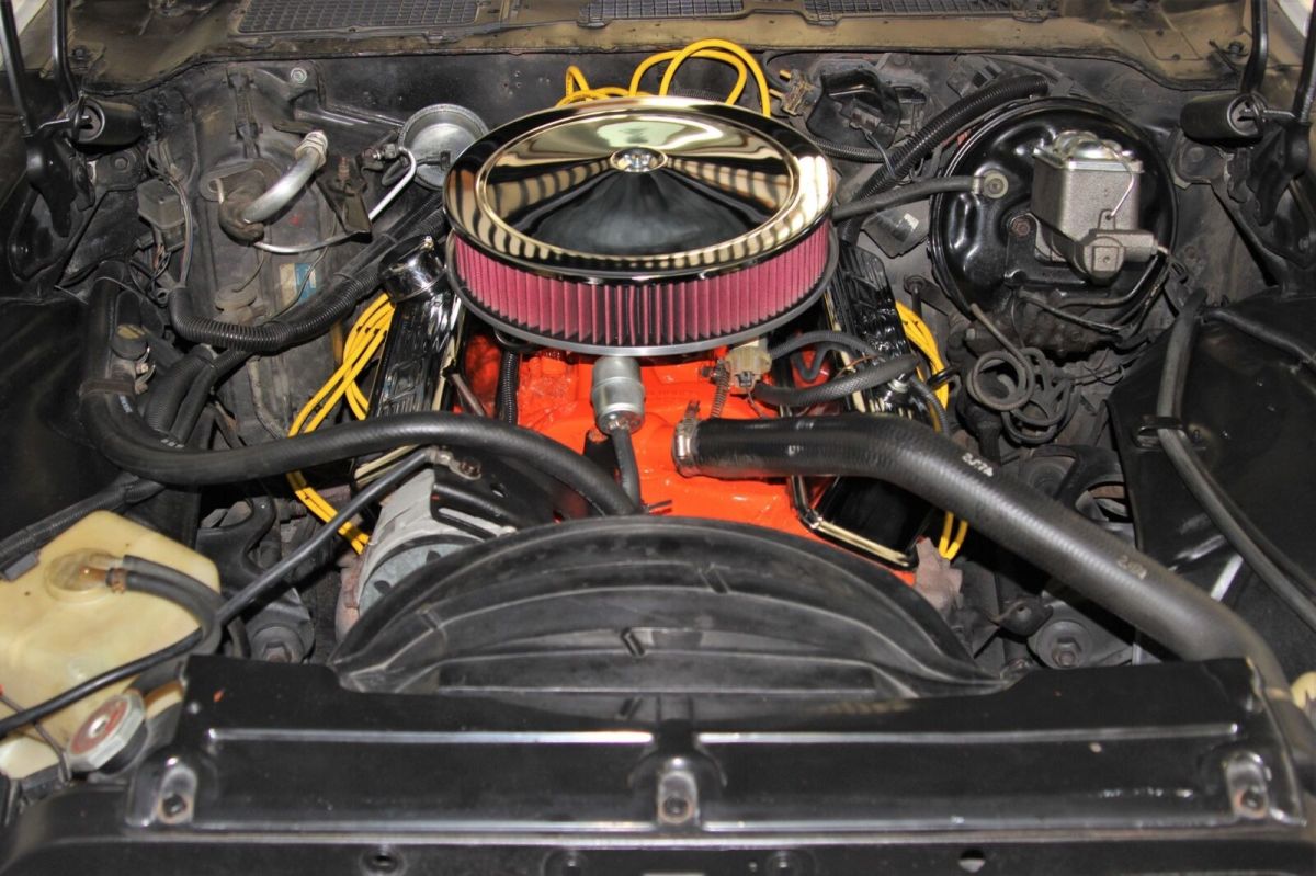 1973 White Chevrolet Camaro Coupe