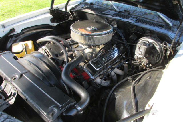 1973 White Chevrolet Camaro Coupe