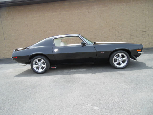 1973 Black With White Stripes Chevrolet Camaro Coupe