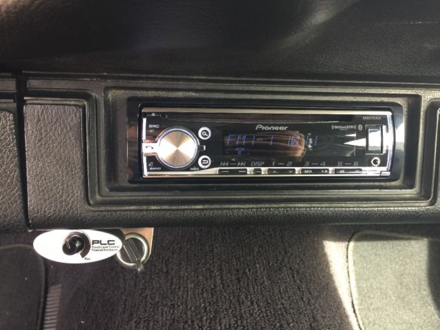 1973 White Chevrolet Camaro Coupe