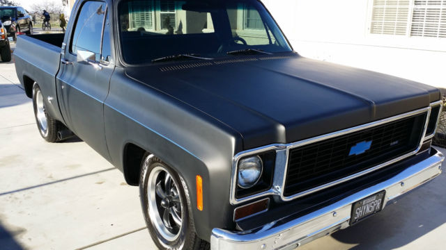 1973 Black Chevrolet Cheyenne