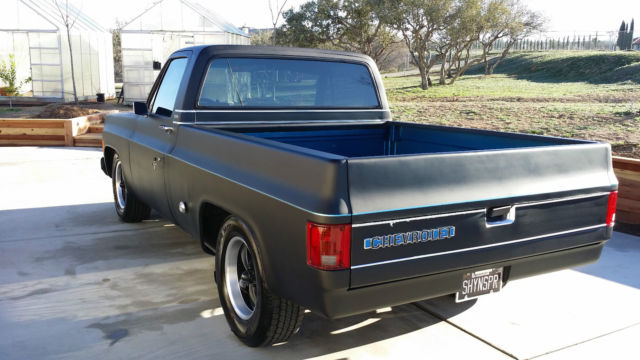 1973 Black Chevrolet Cheyenne