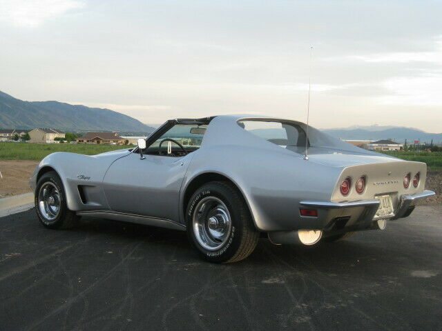 1973 Silver Chevrolet Corvette Coupe