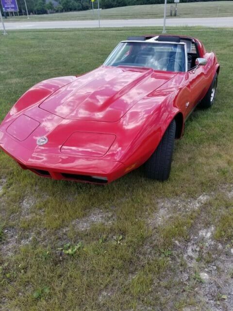 1973 Red Chevrolet Corvette Coupe