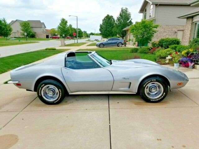 1973 Silver Chevrolet Corvette Coupe