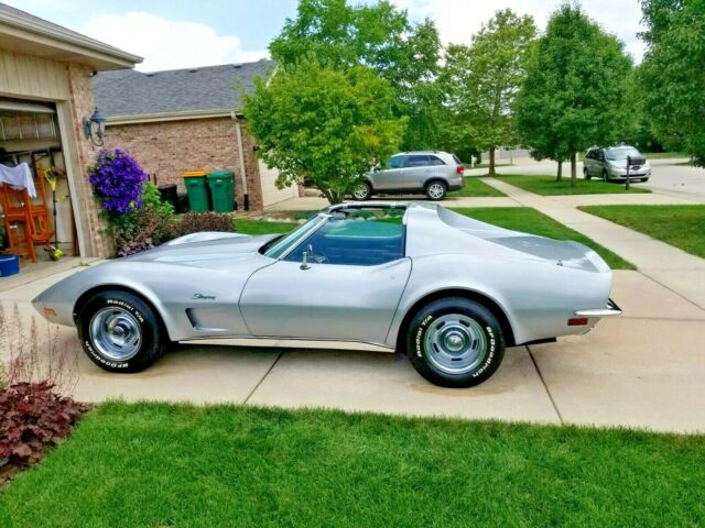 1973 Silver Chevrolet Corvette Coupe