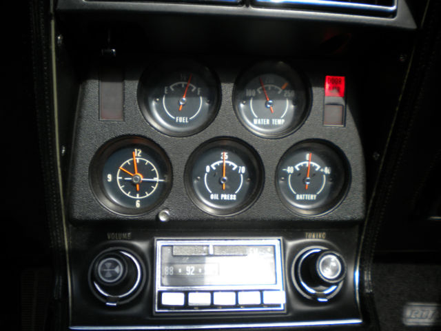 1973 Orange Chevrolet Corvette Coupe