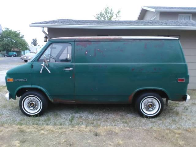 1973 Green Chevrolet G20 Van Short van