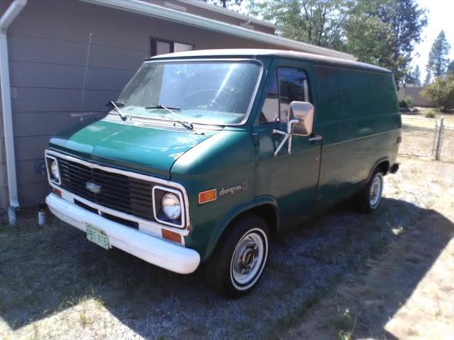1973 Green Chevrolet G20 Van Short van
