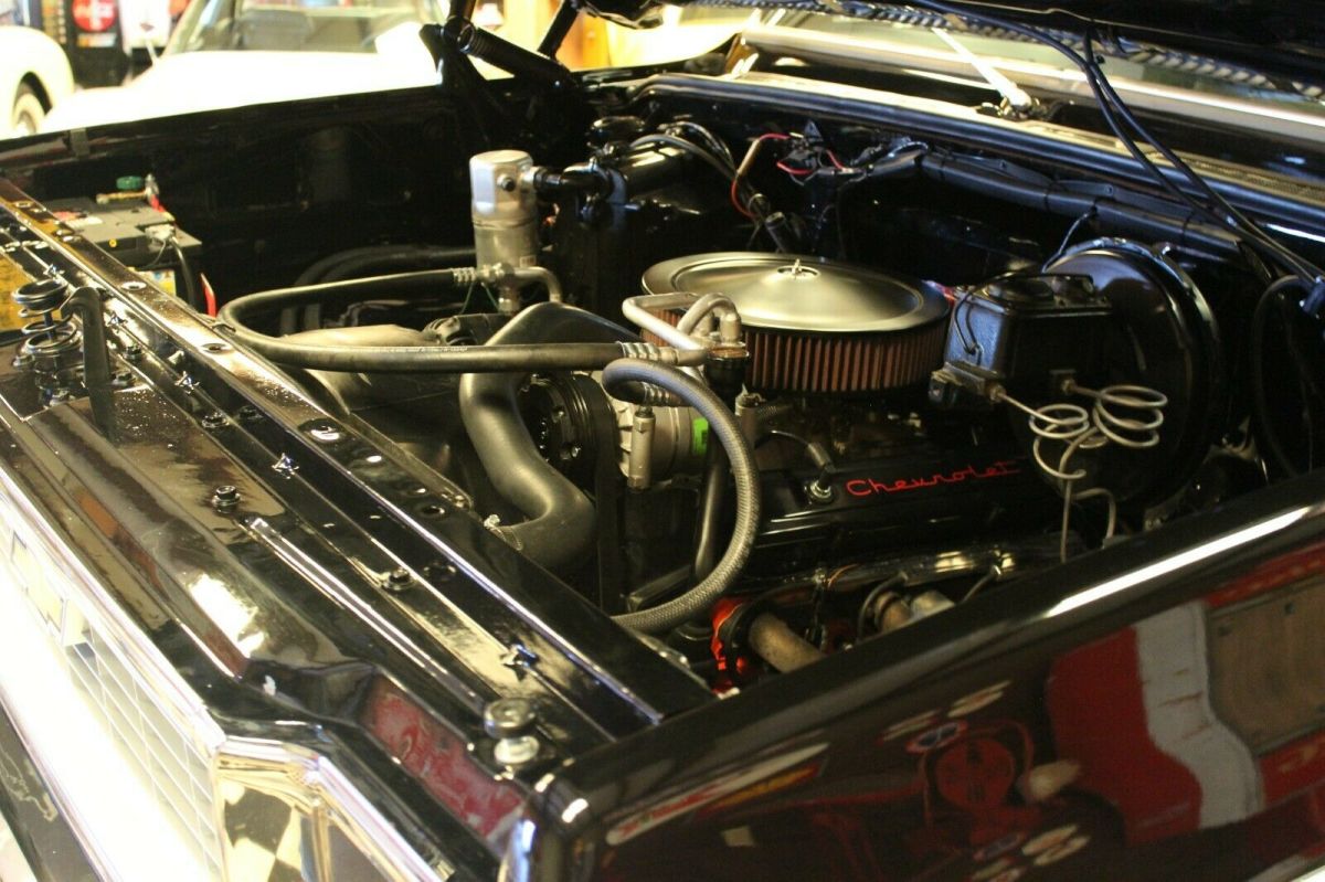 1973 Black Chevrolet C/K Pickup 1500