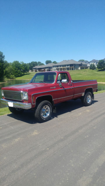 1973 Burgundy Chevrolet C/K Pickup 2500