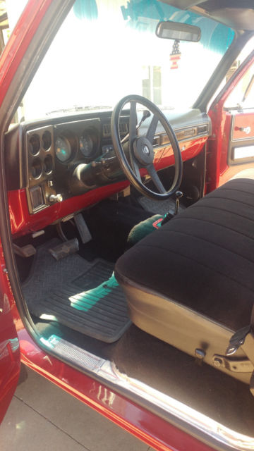1973 Burgundy Chevrolet C/K Pickup 2500