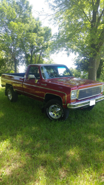1973 Burgundy Chevrolet C/K Pickup 2500
