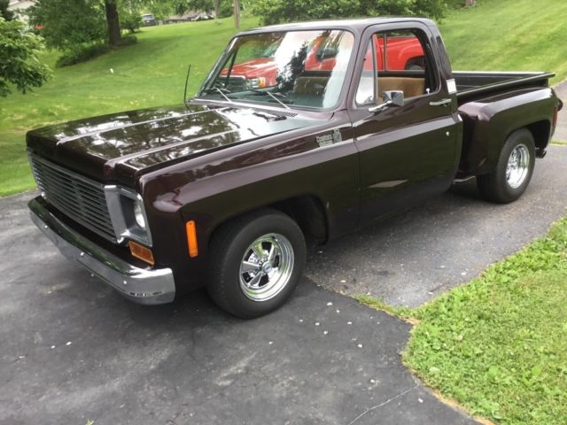 1973 Burgundy Chevrolet C-10 Short bed step side
