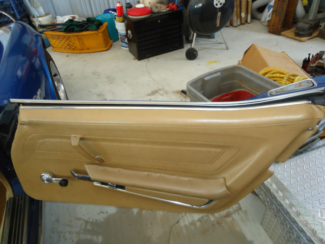 1973 Blue Chevrolet Corvette Coupe