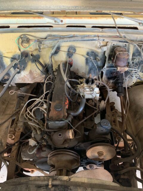 1973 Tan Chevrolet C-10 Cab & Chassis