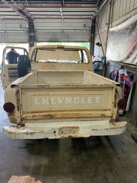 1973 Tan Chevrolet C-10 Cab & Chassis