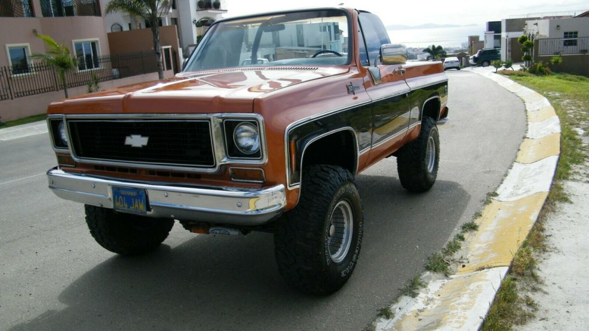 1973 Orange Yellow Chevrolet Cheyenne Truck