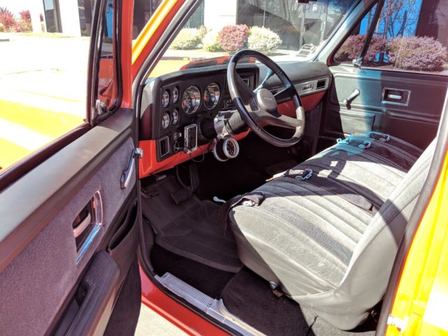 1973 Chevrolet Suburban