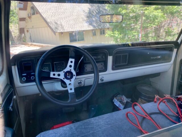 1973 Green Ford F-100 Crew Cab Pickup