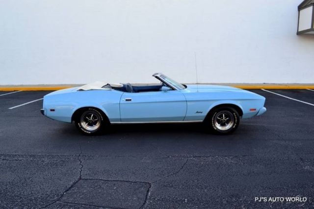 1973 Blue Ford Mustang