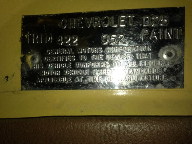 1973 Yellow Chevrolet Corvette Coupe