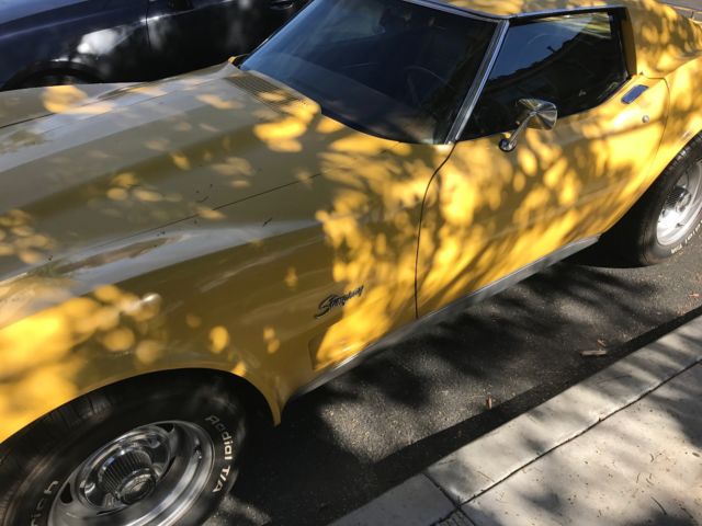 1973 Yellow Chevrolet Corvette Coupe