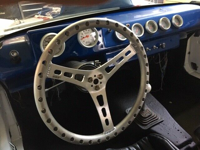 1973 White Chevrolet Corvette Convertible