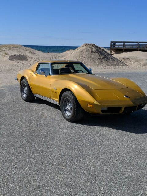 1973 Gold Chevrolet Corvette Fastback
