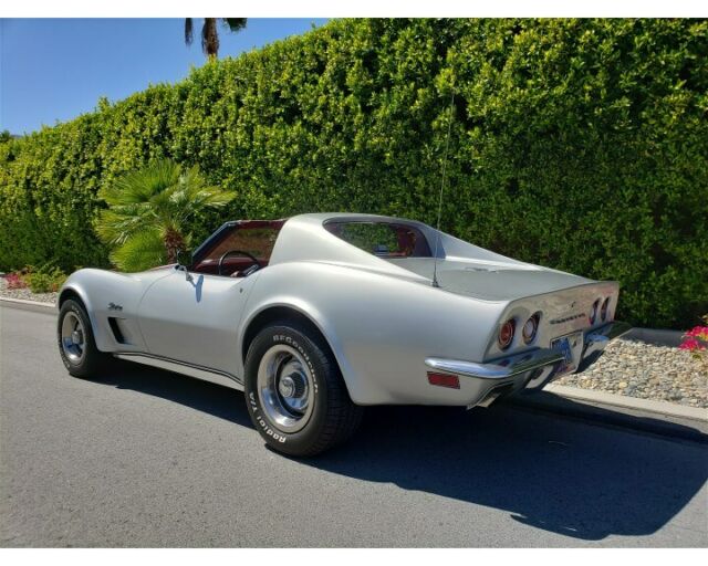 1973 Silver Chevrolet Corvette Coupe