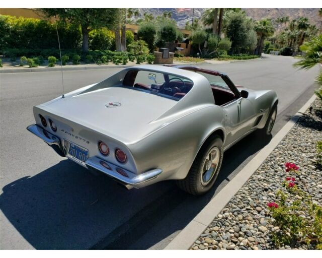 1973 Silver Chevrolet Corvette Coupe