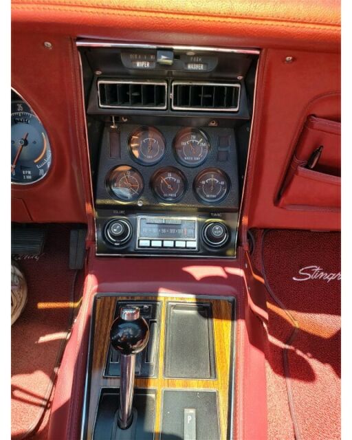 1973 Silver Chevrolet Corvette Coupe