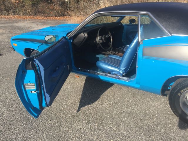 1973 Blue Plymouth Cuda Coupe