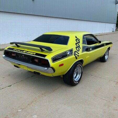 1973 Yellow Dodge Challenger Coupe