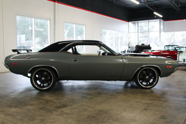 1973 Silver Dodge Challenger Coupe