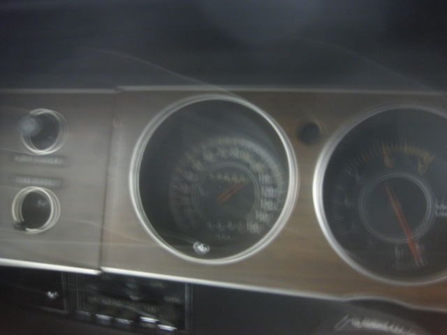 1973 yello Dodge Challenger Coupe